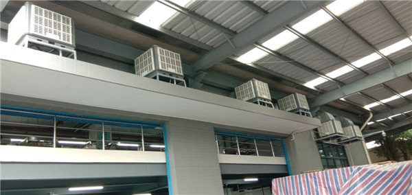 �����L(f��ng)�C(j��)���b���̏S��ɢ�ή��